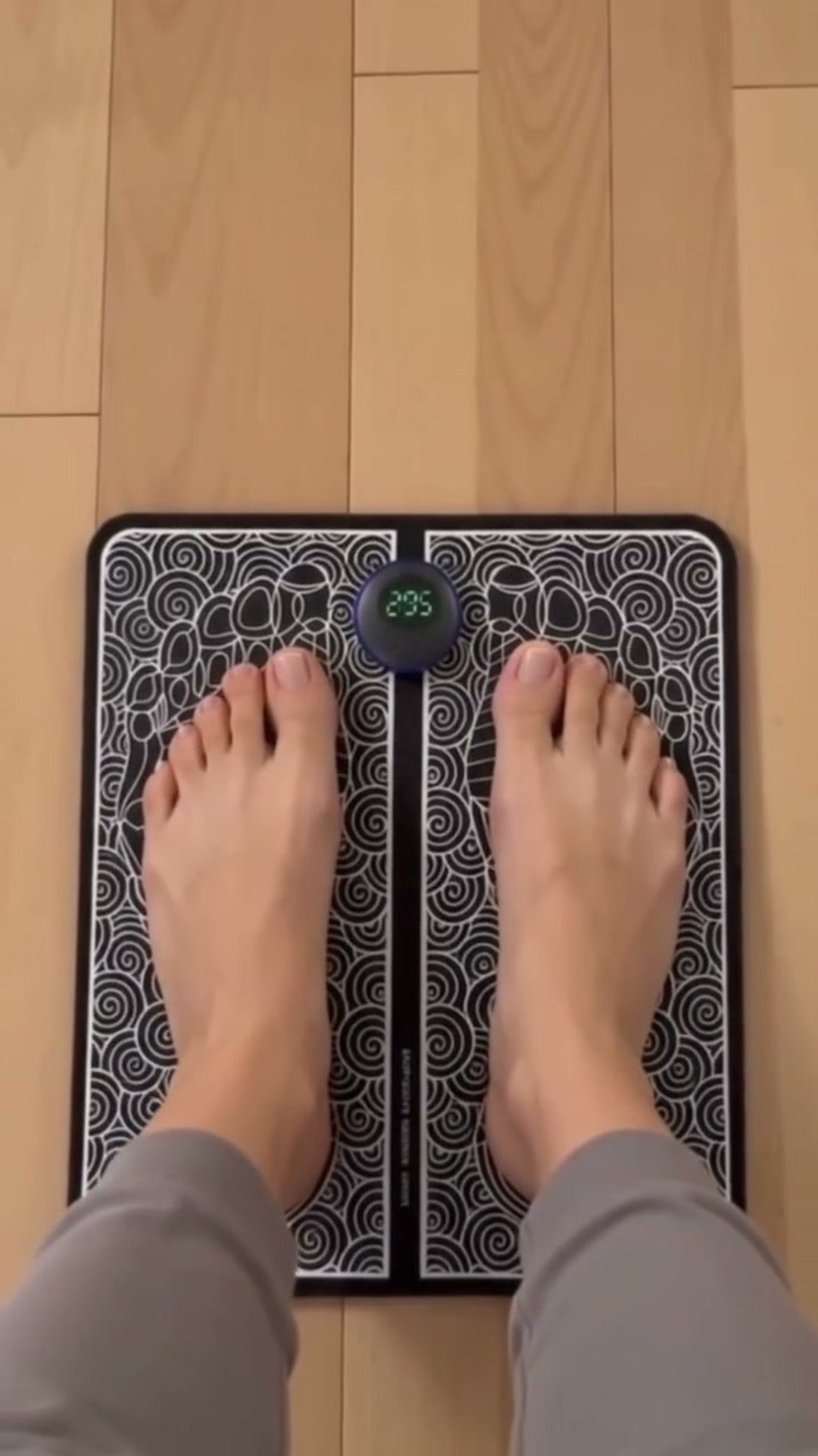 La alfombra NovaFeet es plegable y pesa 190 gramos