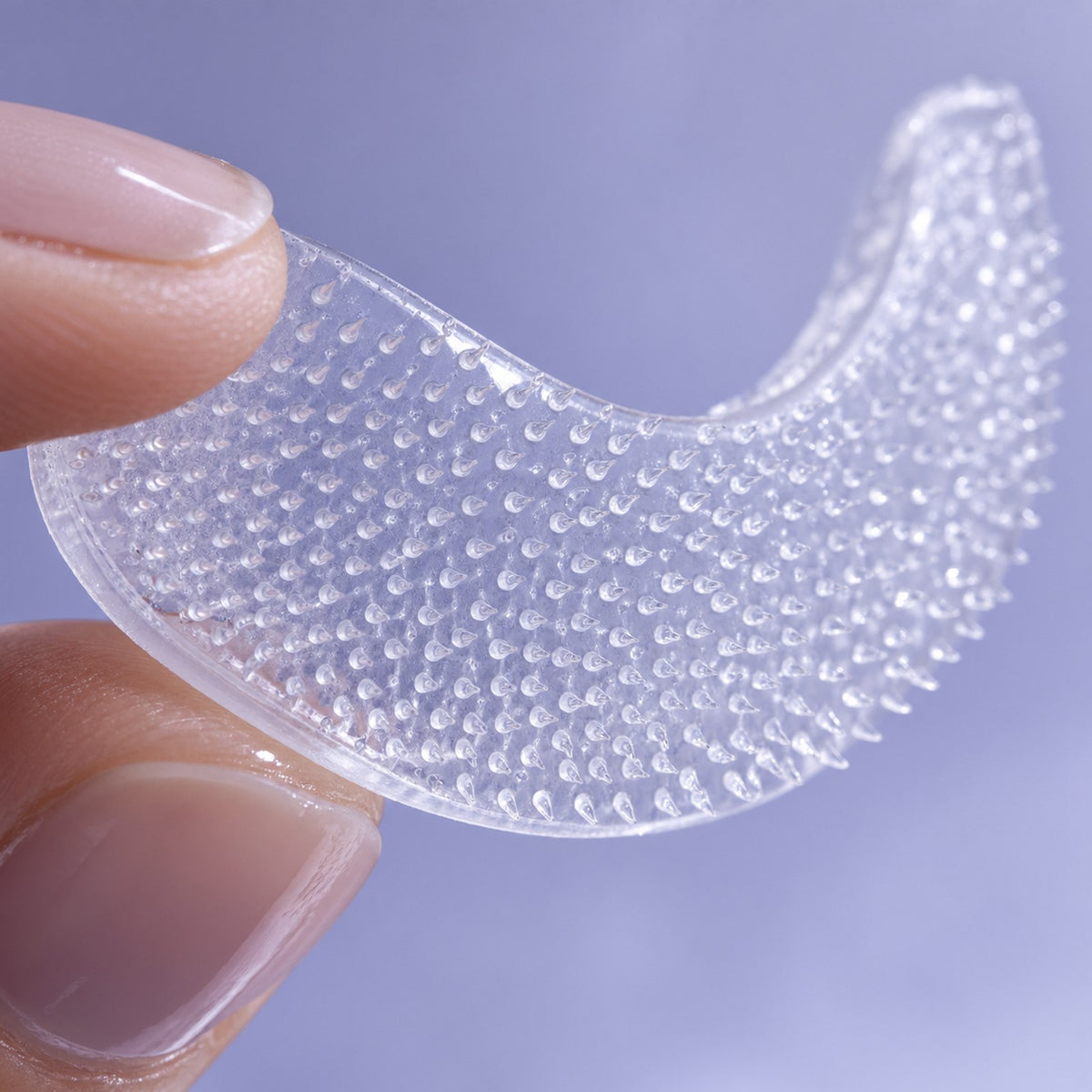 Macro del parche con cientos de microagujas transparentes